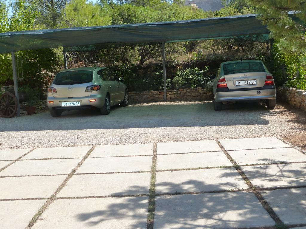 Apartments Davor Jadrtovac 外观 照片