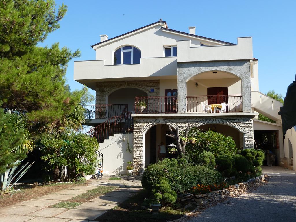 Apartments Davor Jadrtovac 外观 照片