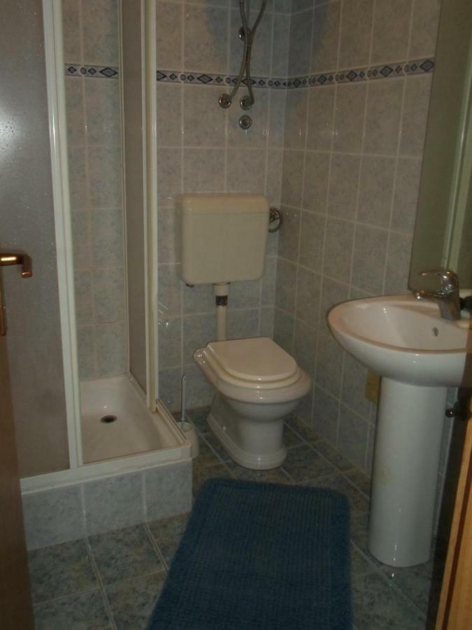 Apartments Davor Jadrtovac 客房 照片